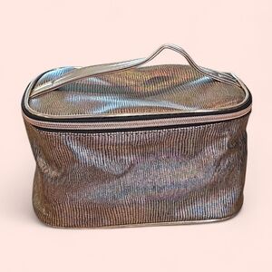 🟠4 for $25🟠 BOXY CHARM COSMETIC/TOILETRIES BAG